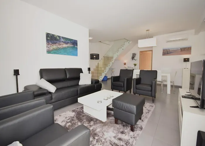 Villa Family With Terrace And Pool Foz do Arelho