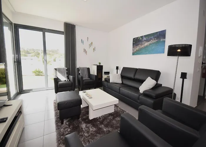 Villa Family With Terrace And Pool *